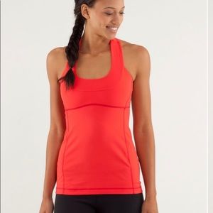 Lululemon Women's Scoop Neck Racerback Tank Built-In Bra in Red  Size 10